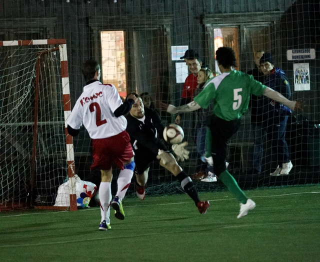 Любительская лига Чемпионат. КОМ 2011 год. С комусом